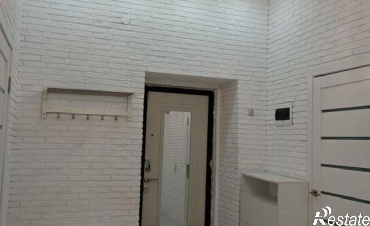 2-комн квартира ул Дзержинского, 1,  д. 1