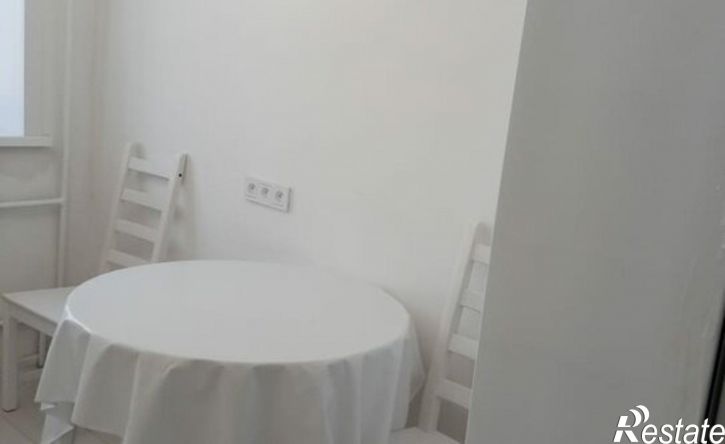 2-комн квартира ул Дзержинского, 1,  д. 1