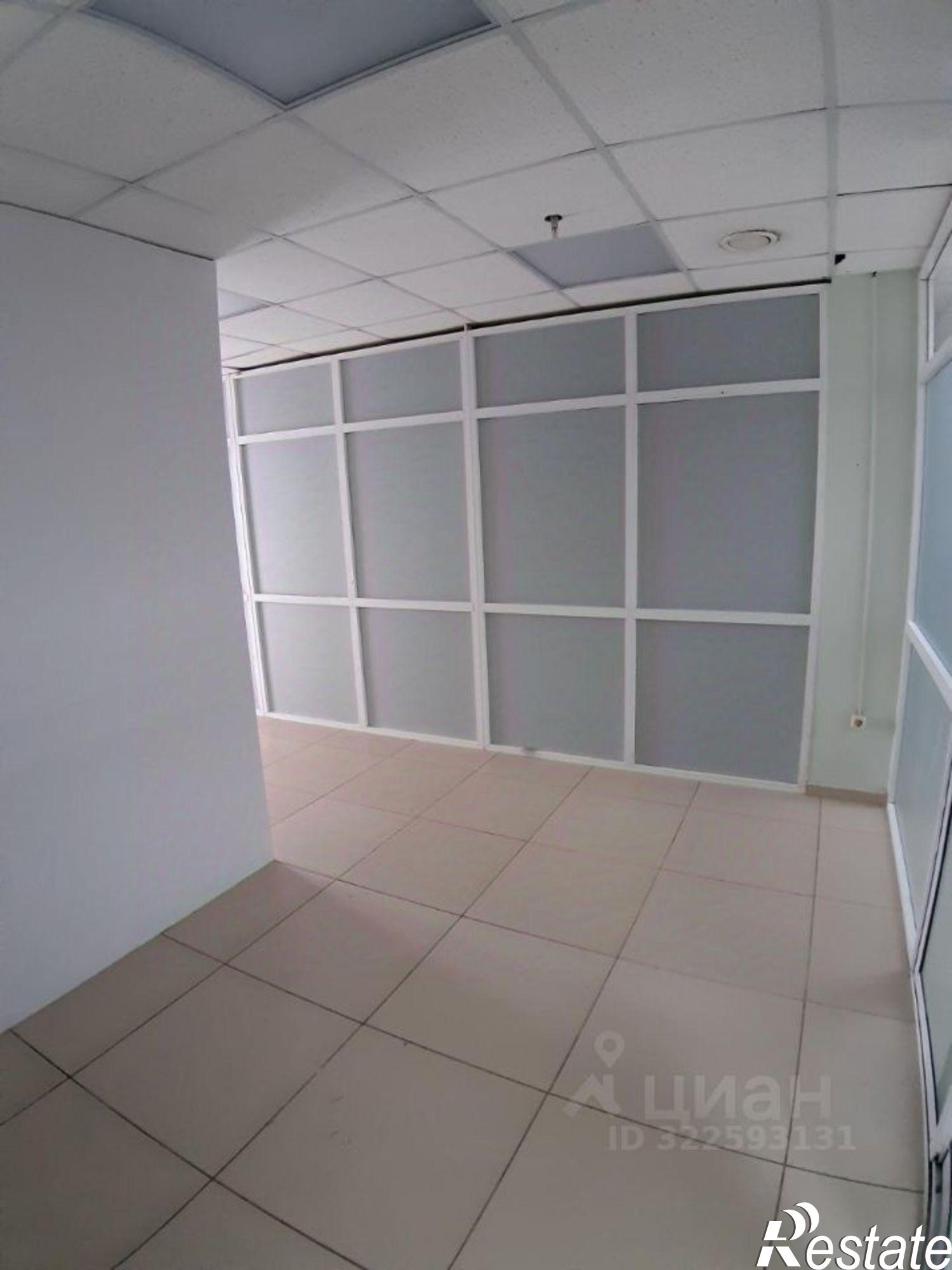 Купить помещение свободного назначения за 6 276 200 рублей на ул Петровского, 10 1