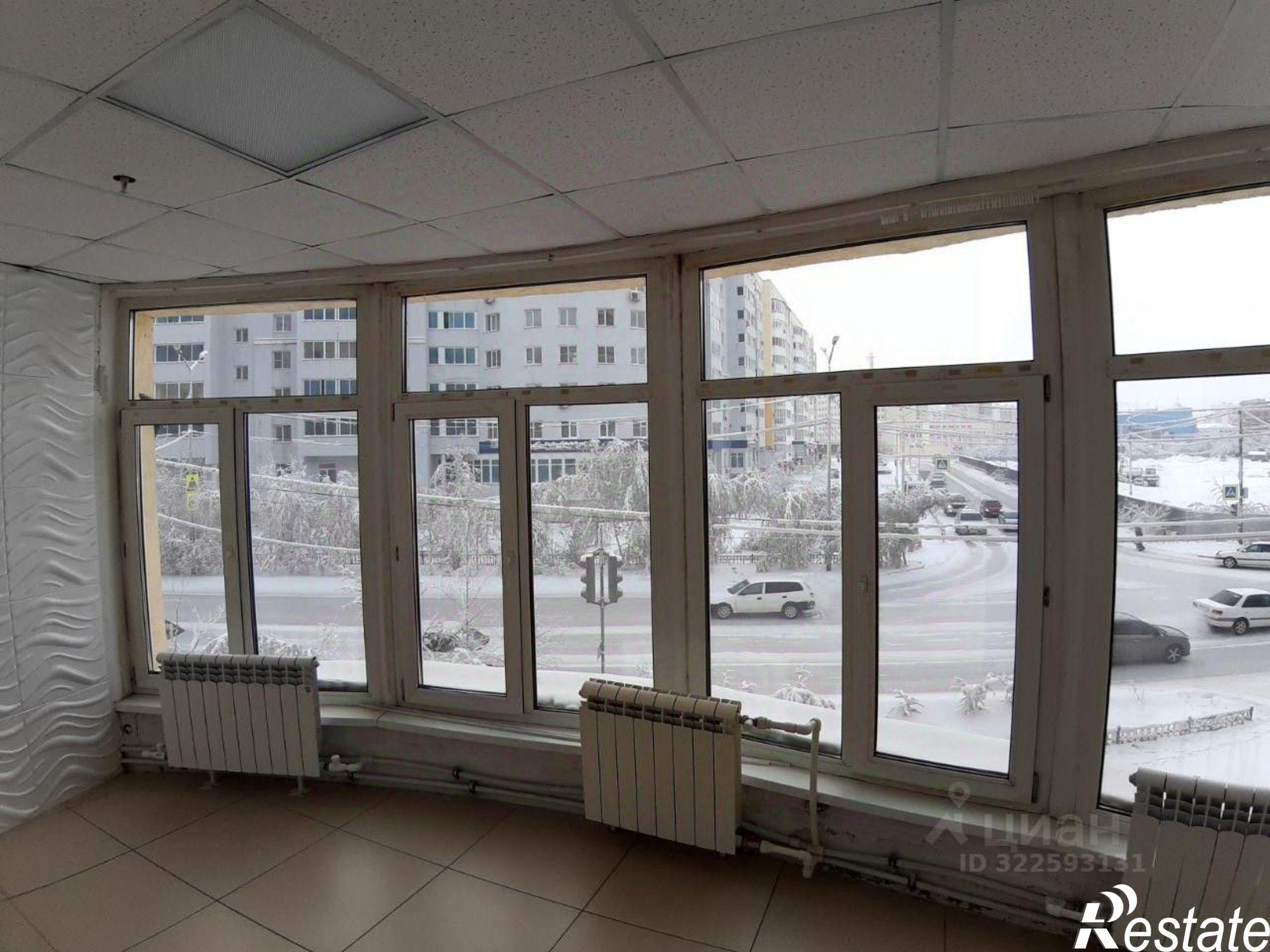 Купить помещение свободного назначения за 6 276 200 рублей на ул Петровского, 10 1