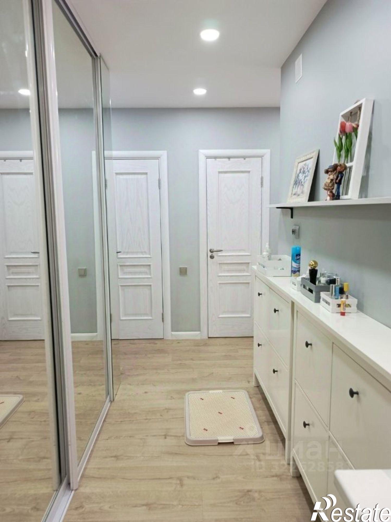 Купить квартиру за 15 990 000 рублей на мкр. 203-й, 11