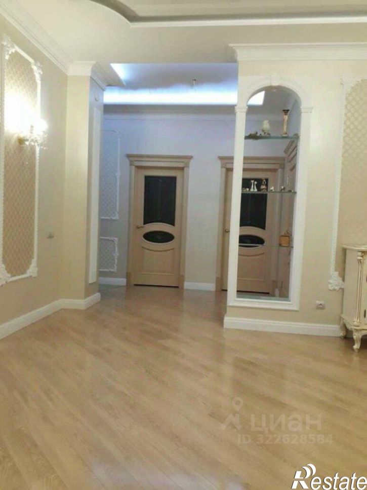 3-комн квартира улица Дзержинского, 25,  д. 25