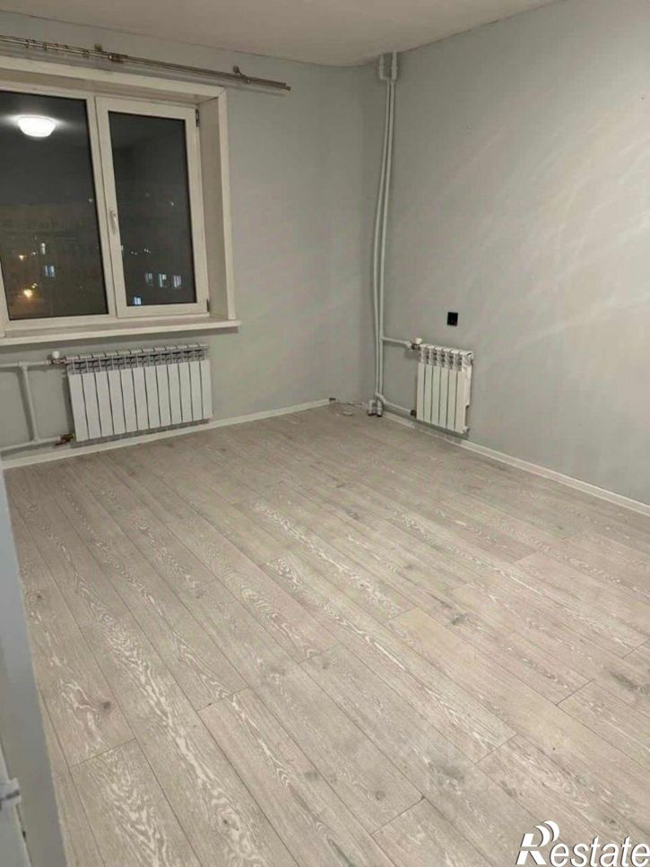 4-комн квартира мкр. 202-й, 6