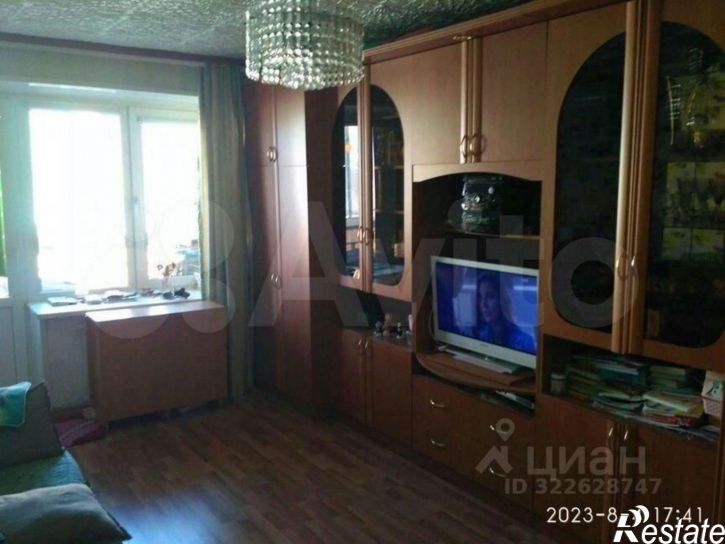 2-комн квартира ул Дзержинского, 9 1,  д. 9 1,  к. 1