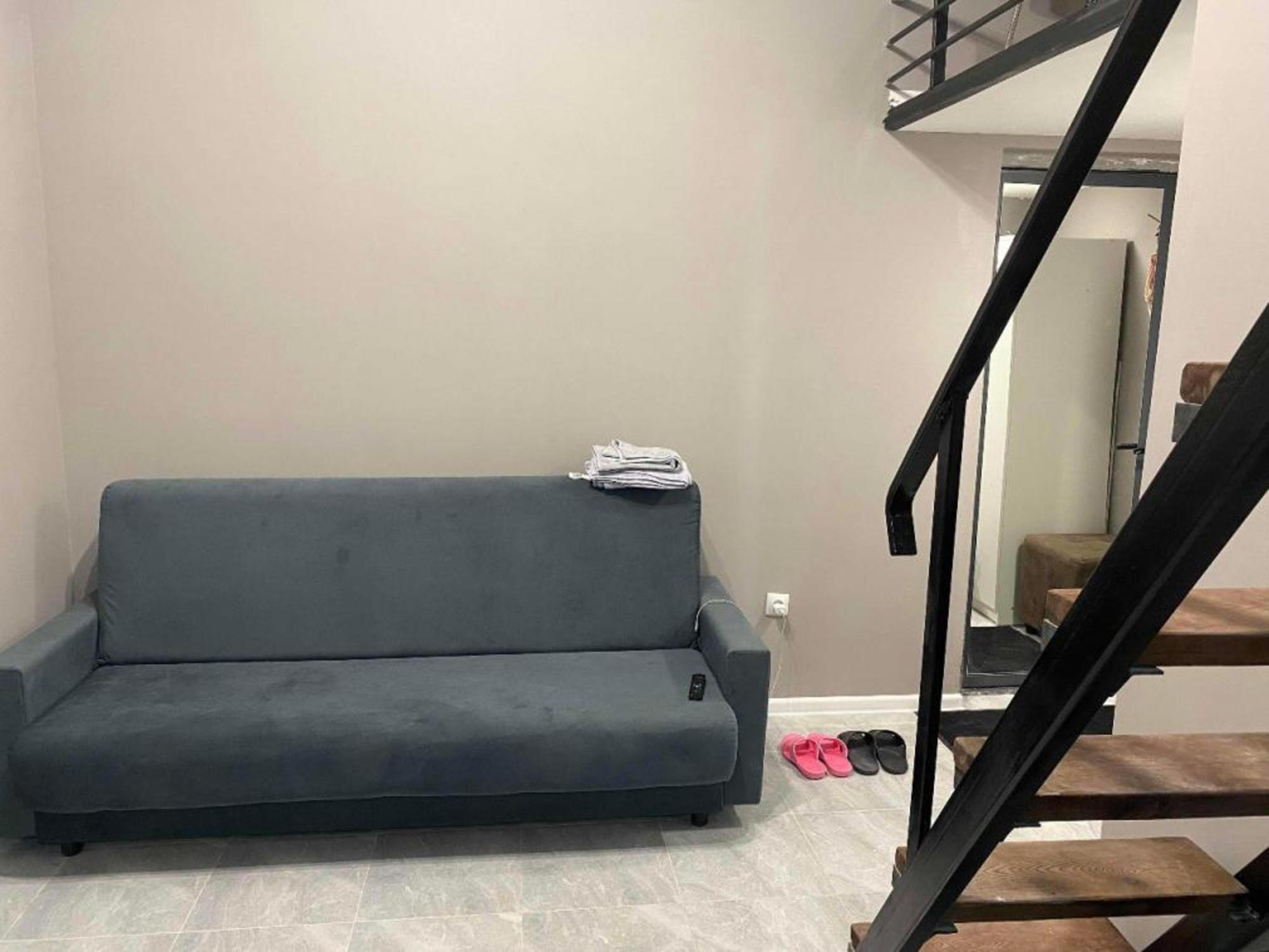 Купить квартиру за 4 100 000 рублей на Феликса Кона, 32/2