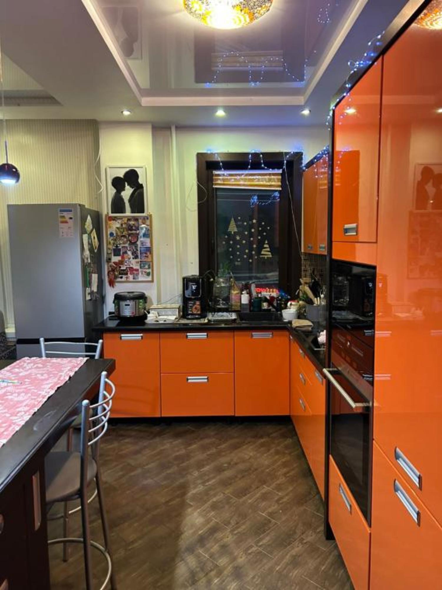 Купить квартиру за 11 500 000 рублей на Пояркова, 21