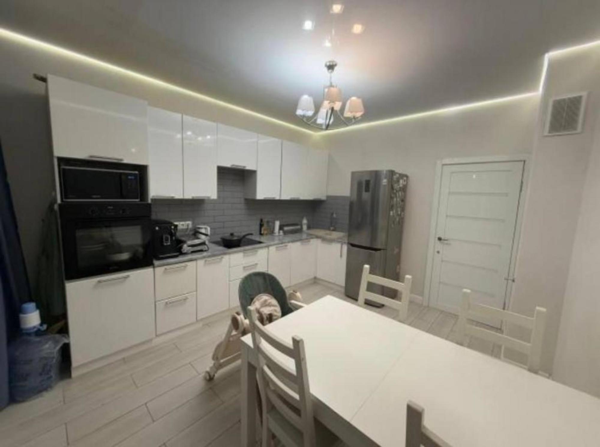 Купить квартиру за 12 000 000 рублей на Лермонтова, 65