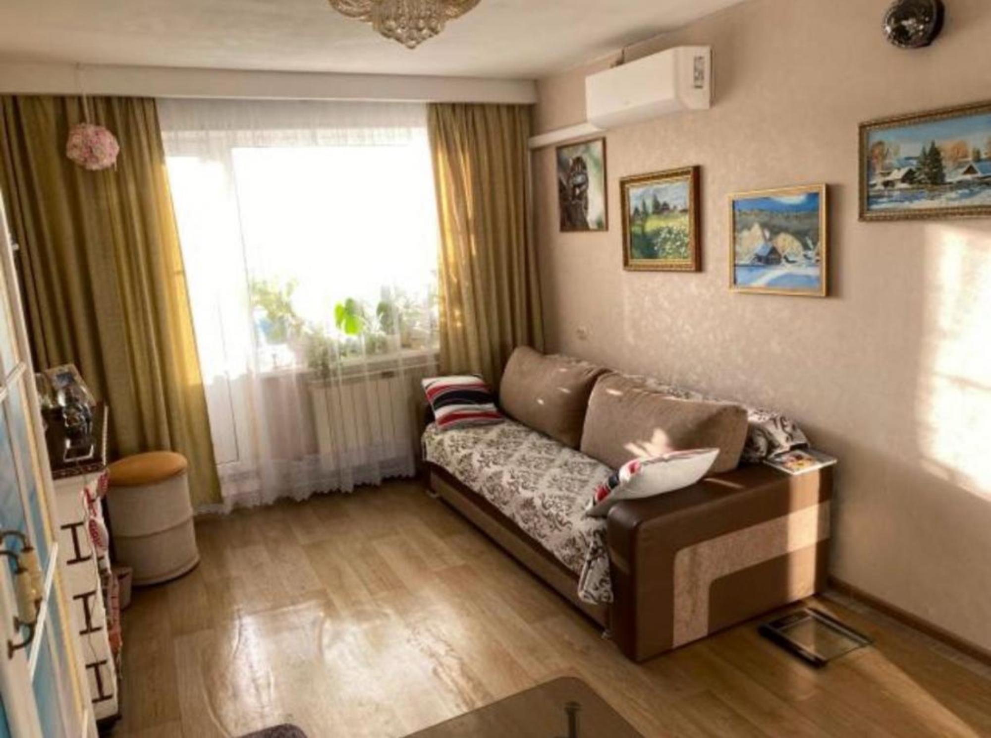 Купить квартиру за 6 750 000 рублей на Аммосова, 6/1