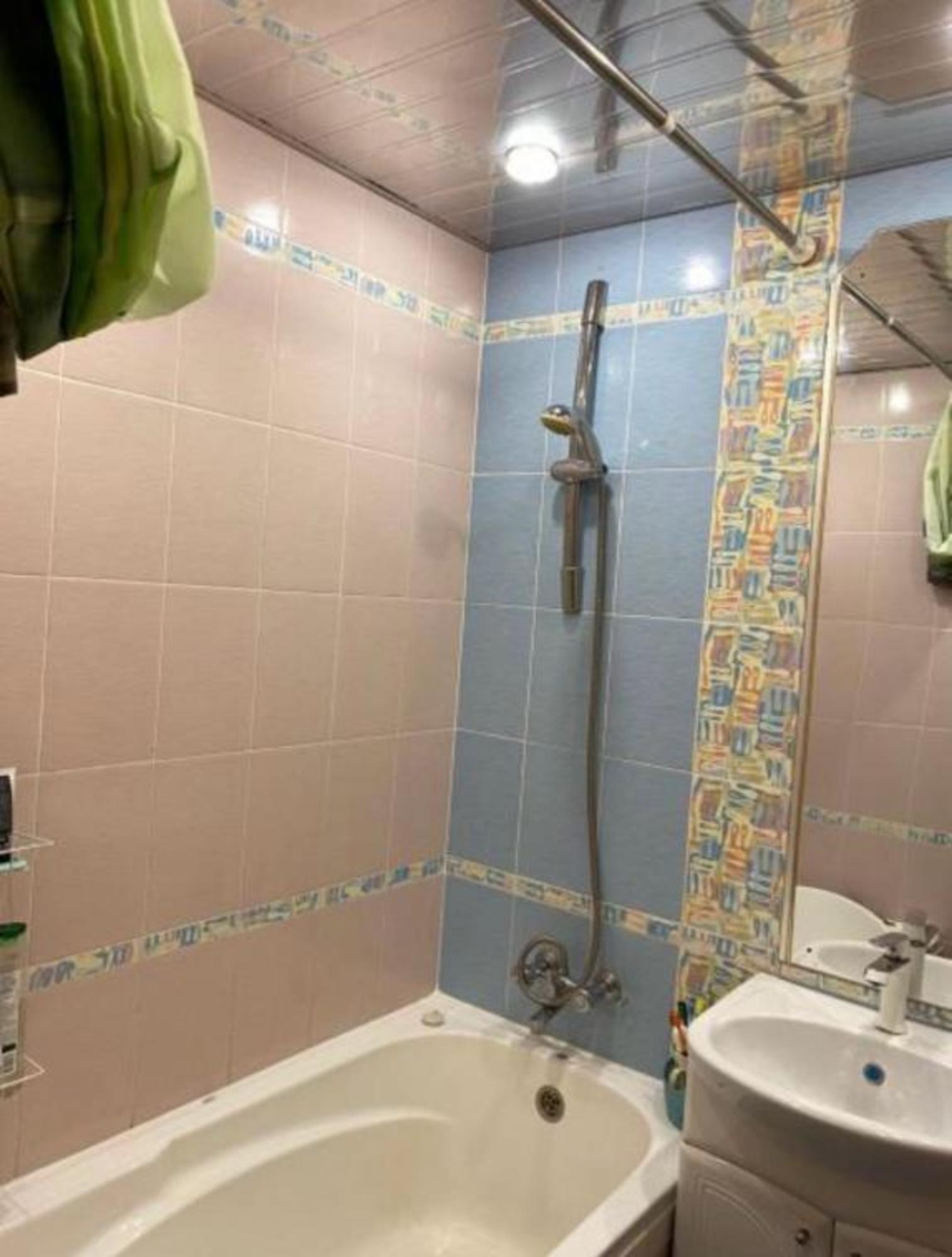 Купить квартиру за 6 750 000 рублей на Аммосова, 6/1