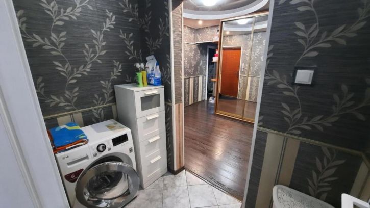 3-комн квартира Курашова, 43