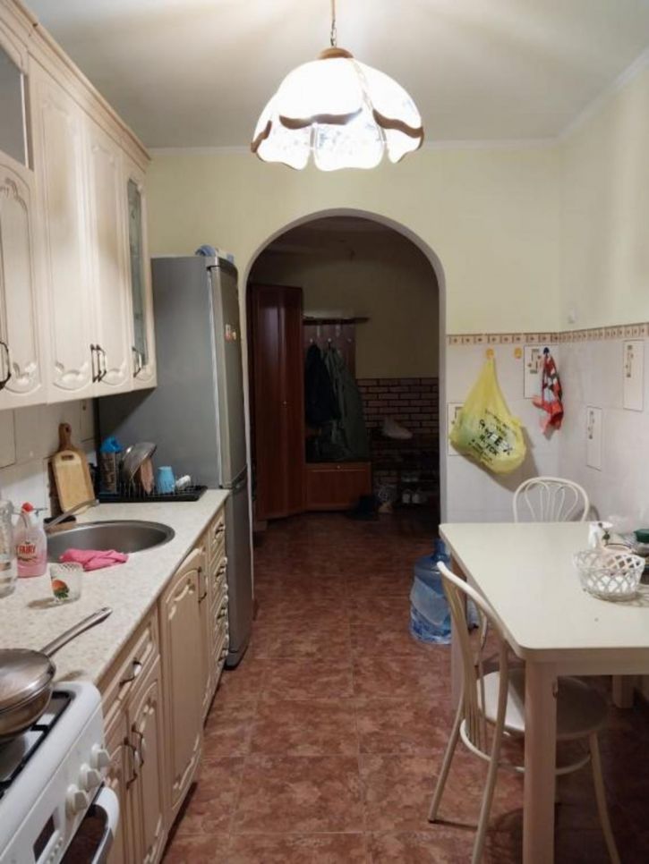 3-комн квартира Аммосова, 4/2