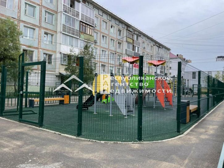 4-комн квартира Халтурина, 4
