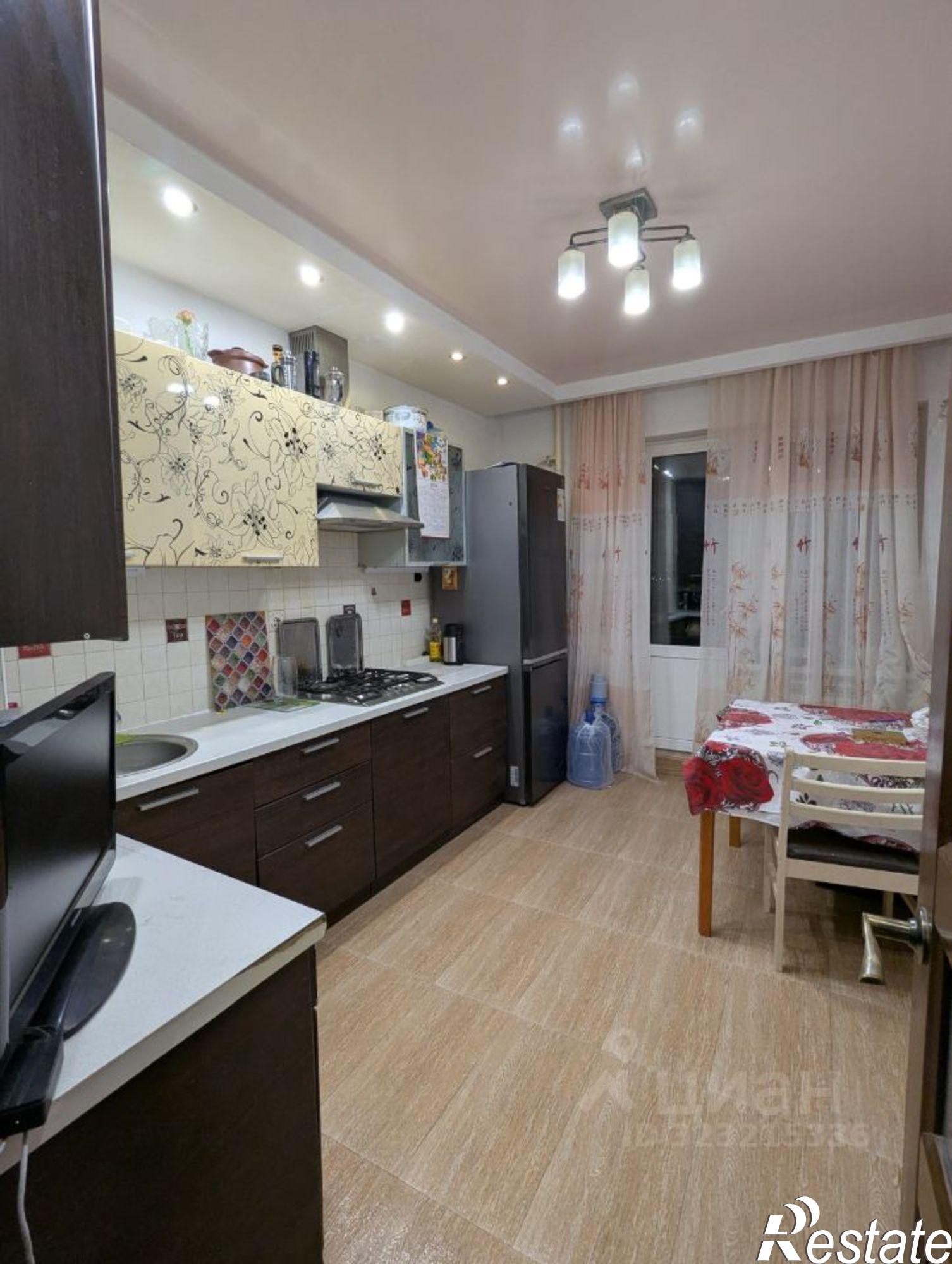 Купить квартиру за 13 000 000 рублей на ул Орджоникидзе, 8 1