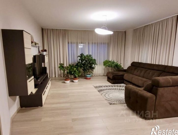 3-комн квартира Республика Саха (Якутия), Якутск