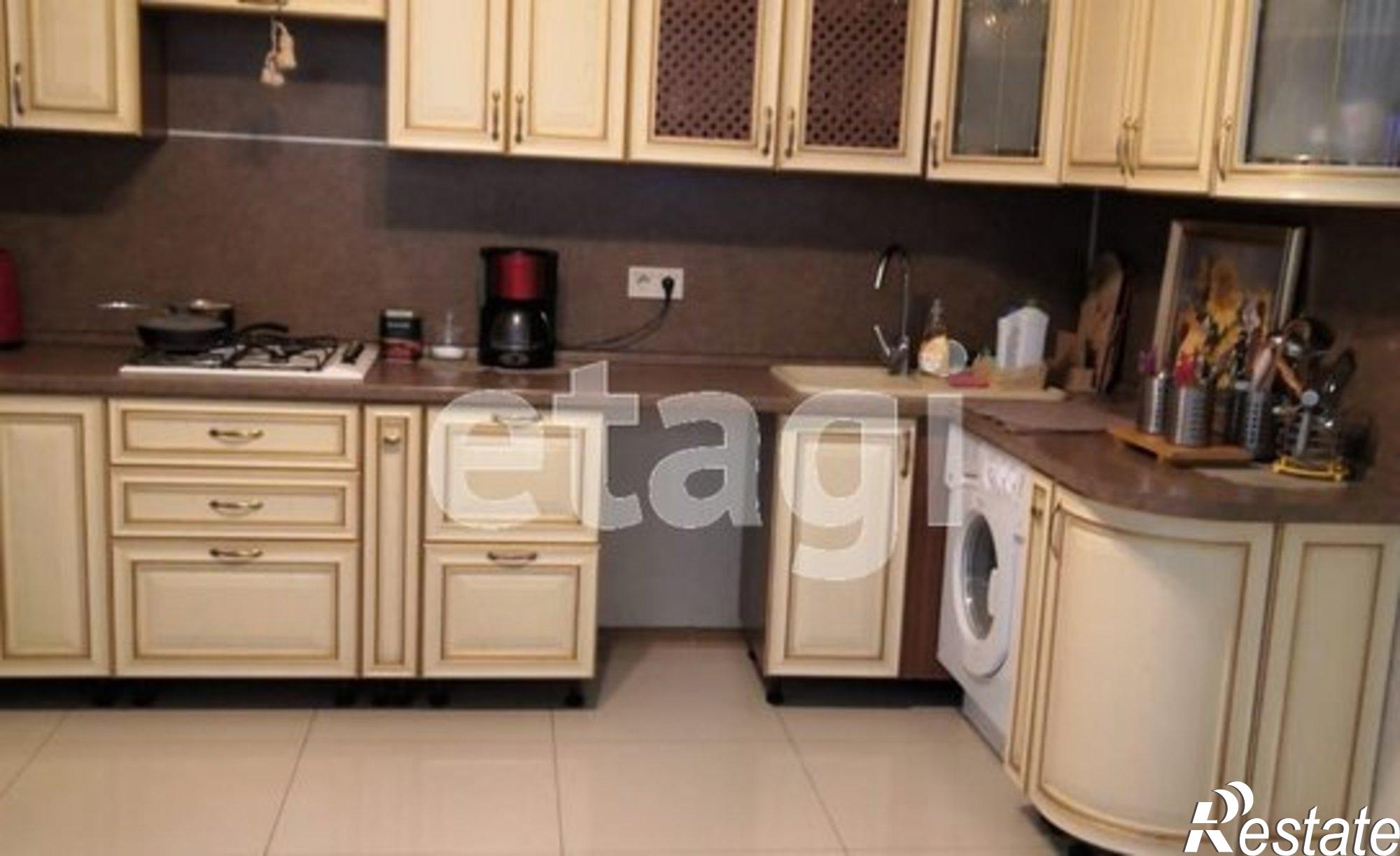 Купить квартиру за 22 000 000 рублей на улица Пояркова, 17