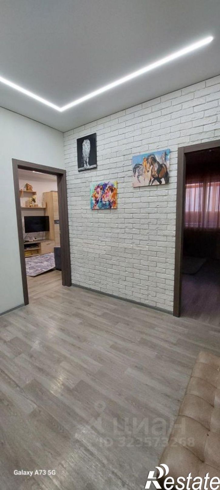 3-комн квартира пр-кт Михаила Николаева, 40/6,  д. 40/6