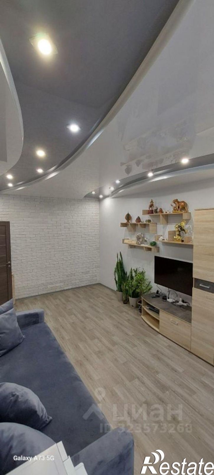 3-комн квартира пр-кт Михаила Николаева, 40/6,  д. 40/6