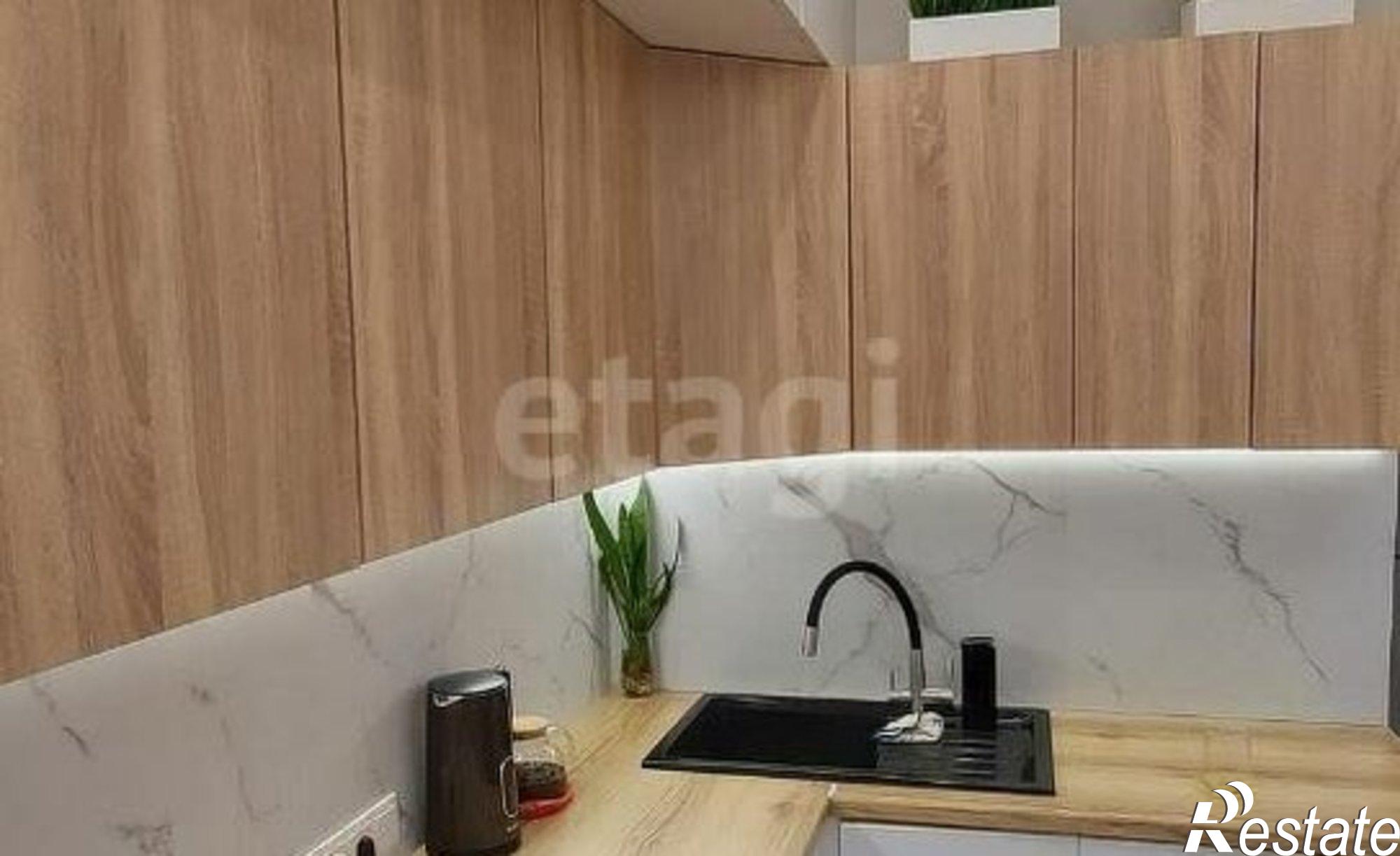 Купить квартиру за 9 500 000 рублей на проспект Михаила Николаева, 40/6