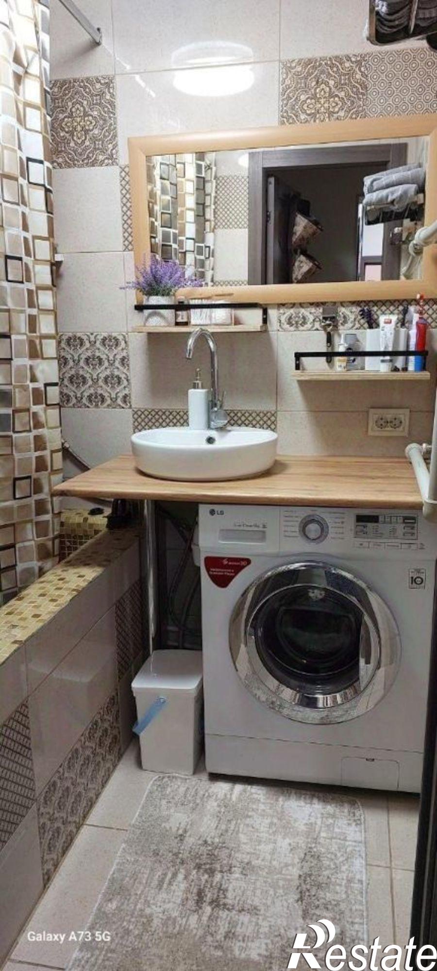 Купить квартиру за 9 500 000 рублей на пр-кт Михаила Николаева, 40/6