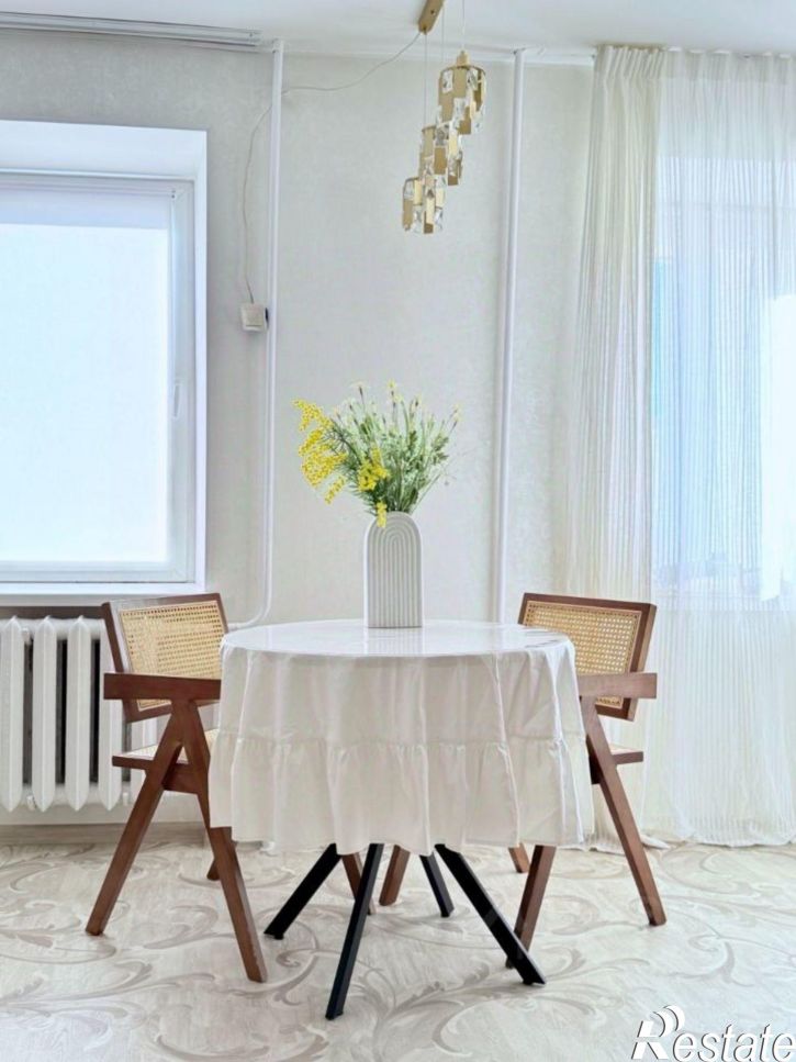 2-комн квартира ул Дзержинского, 20/1,  д. 20/1