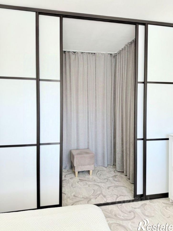 2-комн квартира ул Дзержинского, 20/1,  д. 20/1