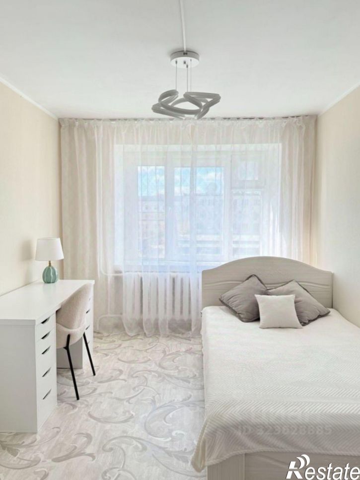 2-комн квартира ул Дзержинского, 20/1,  д. 20/1