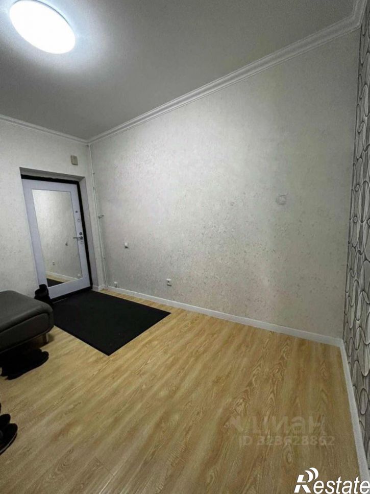 2-комн квартира ул Дзержинского, 27/2,  д. 27/2