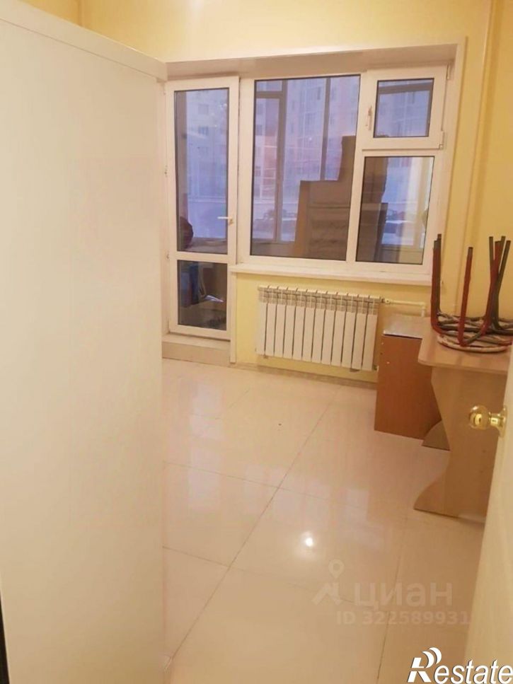 3-комн квартира мкр. 203-й, 6