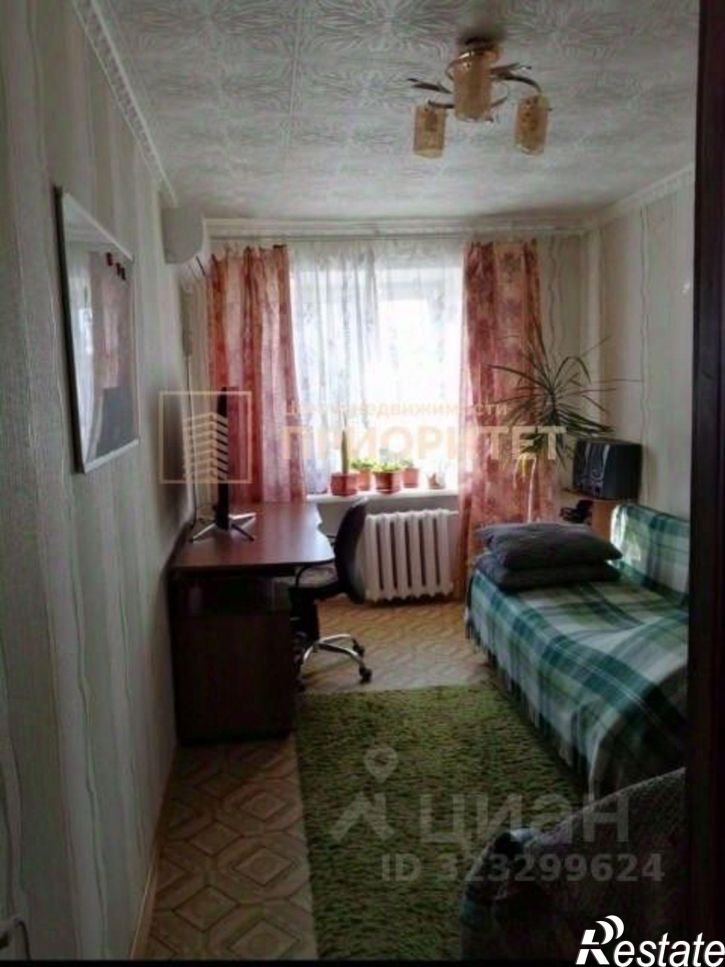 2-комн квартира ул Пояркова, 12,  д. 12