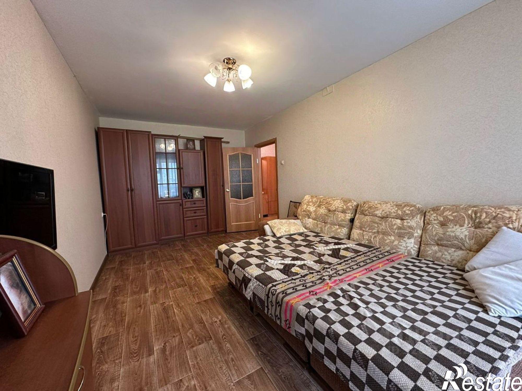 Купить квартиру за 7 300 000 рублей на улица Богдана Чижика, 20/2