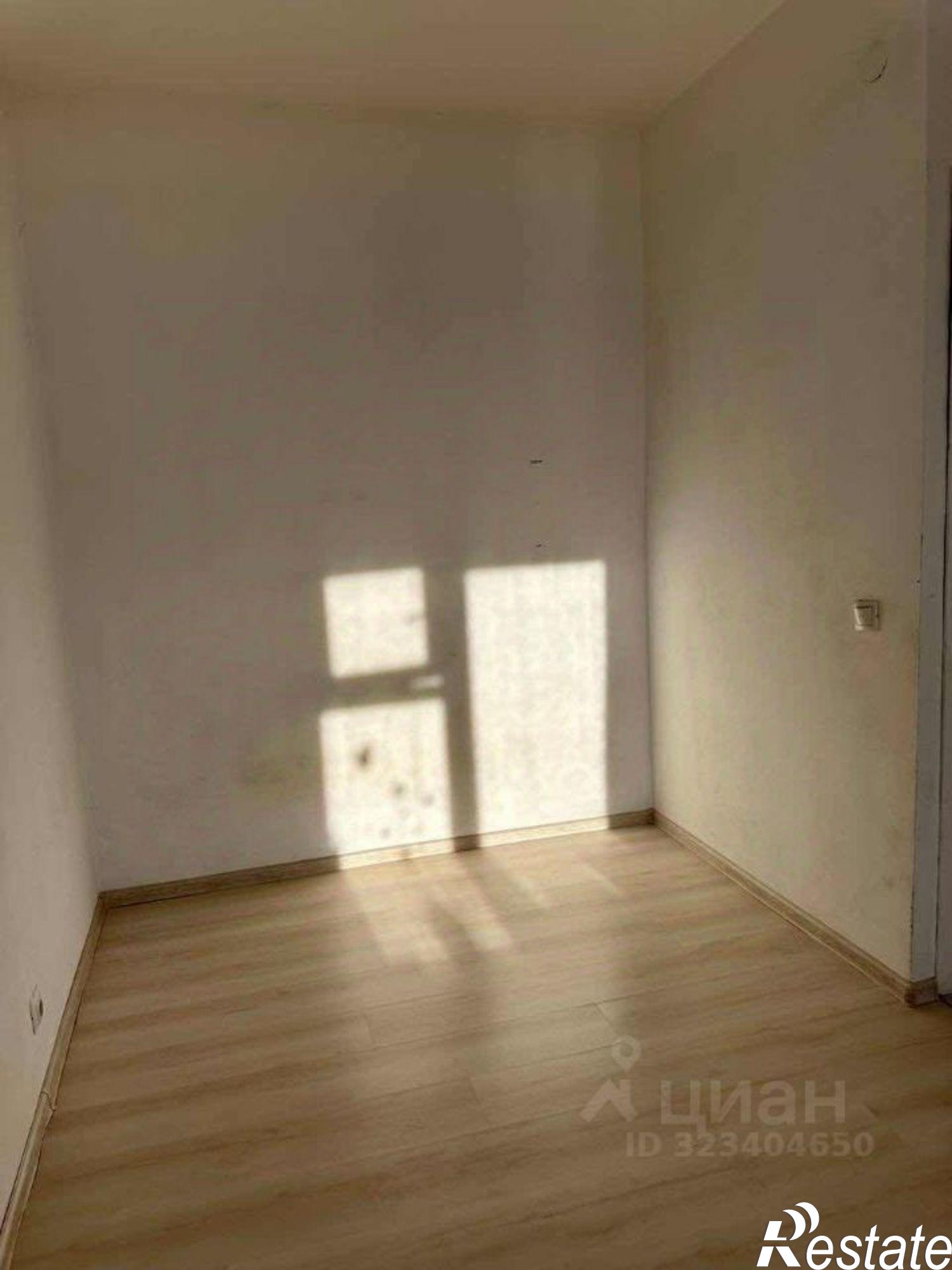 Купить квартиру за 4 000 000 рублей на пр-кт Михаила Николаева, 44