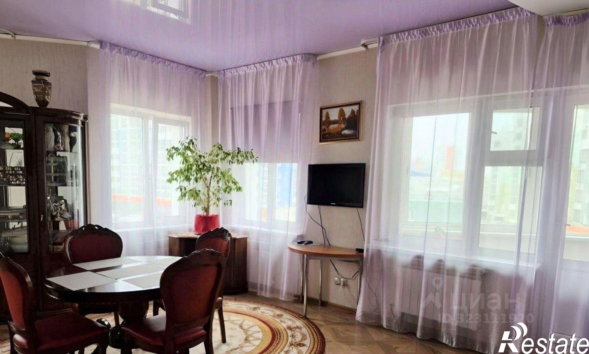 Купить квартиру за 18 100 000 рублей на ул Ларионова, 8