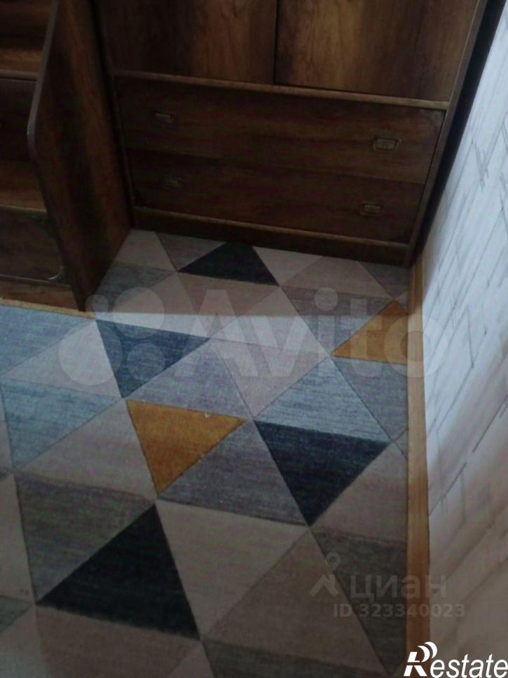 3-комн квартира улица Есенина, 5,  д. 5