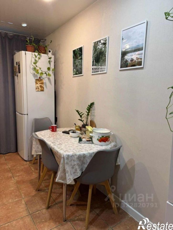 2-комн квартира мкр. 202-й, 8