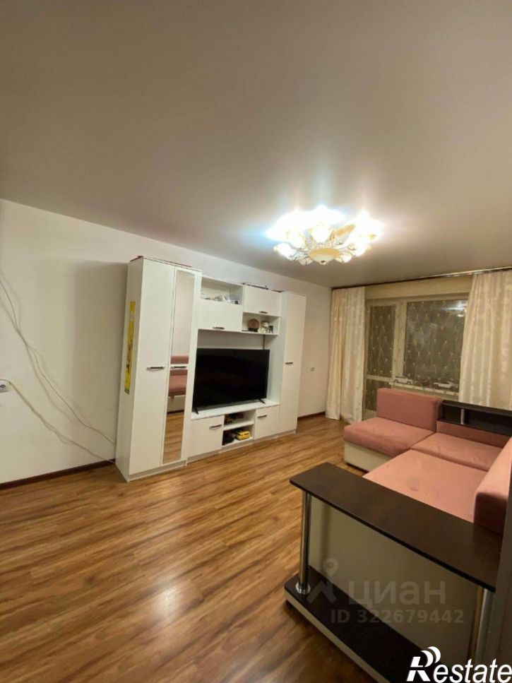 2-комн квартира улица Дзержинского, 12/3,  д. 12/3