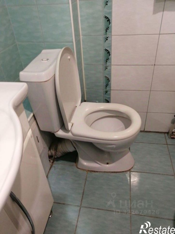 3-комн квартира улица Аммосова, 4/2,  д. 4/2