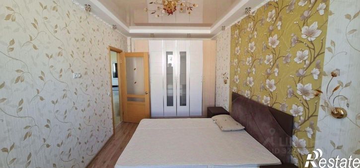 3-комн квартира ул Короленко, 17А,  д. 17А