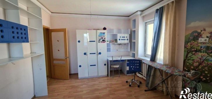 3-комн квартира ул Короленко, 17А,  д. 17А