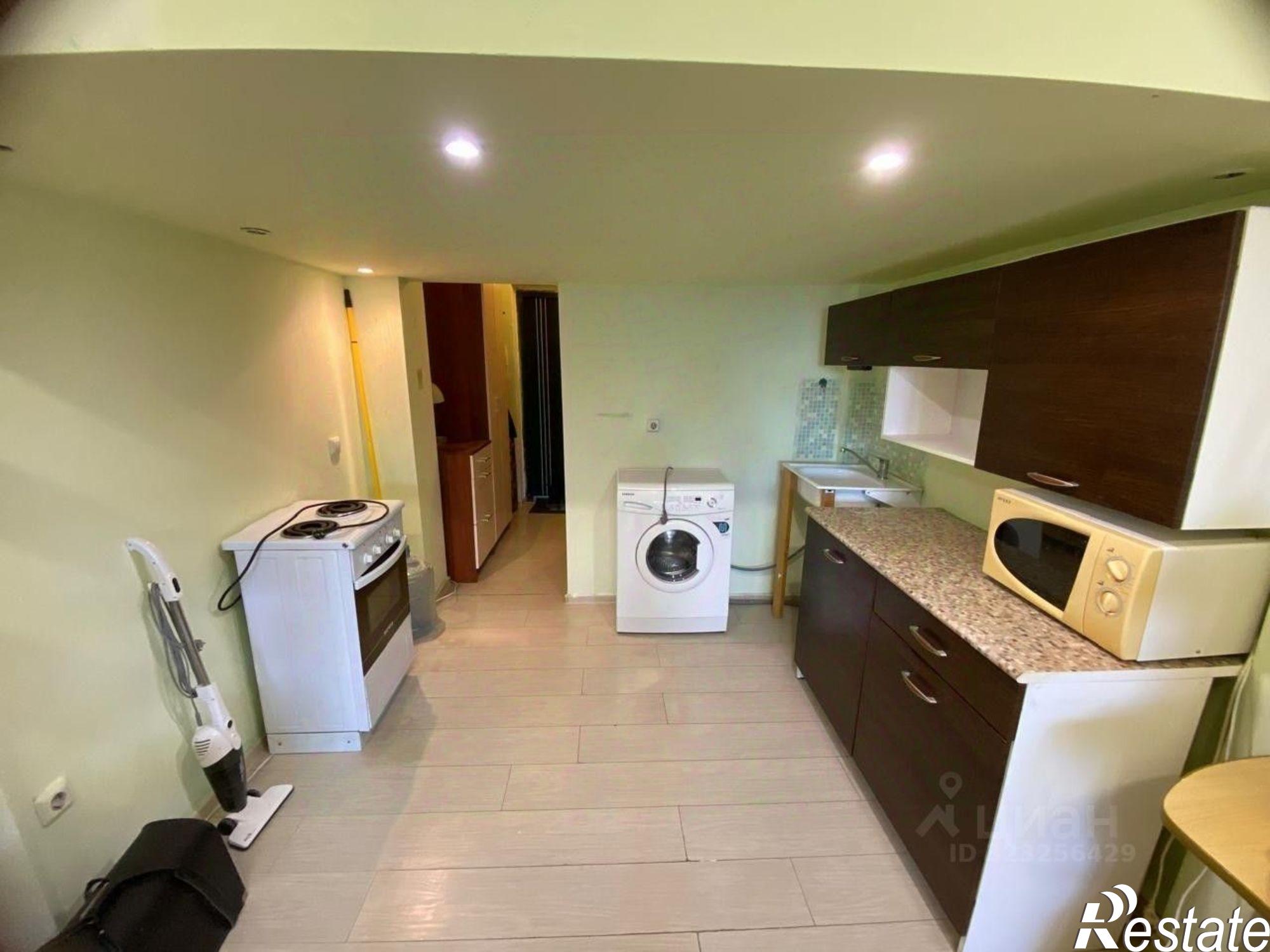 Купить квартиру за 4 500 000 рублей на ул Жорницкого, 44 2