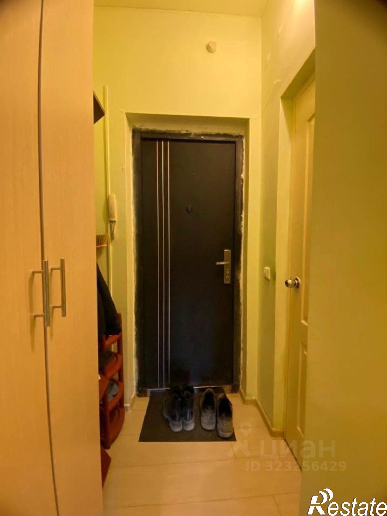 Купить квартиру за 4 500 000 рублей на ул Жорницкого, 44 2