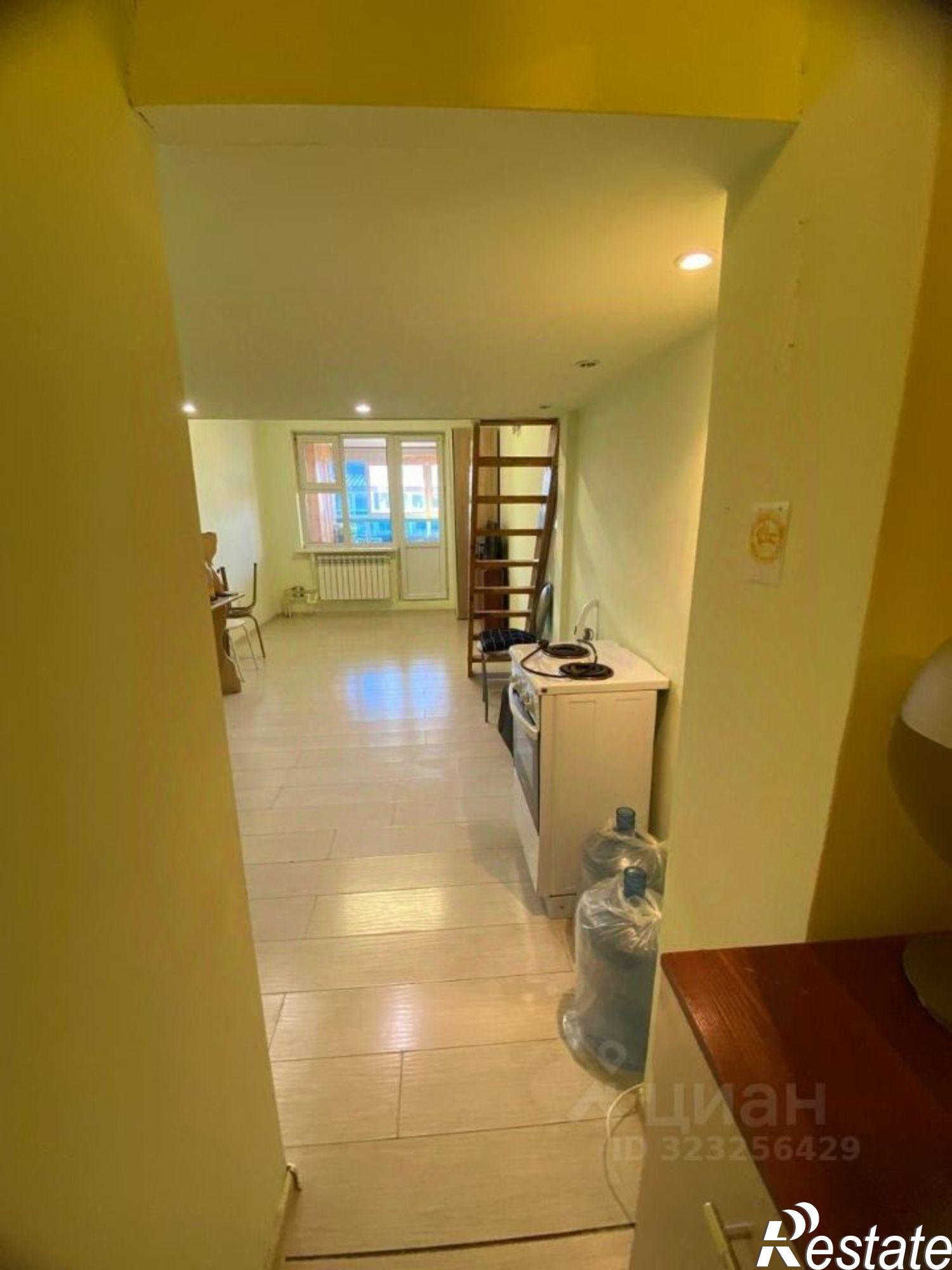 Купить квартиру за 4 500 000 рублей на ул Жорницкого, 44 2