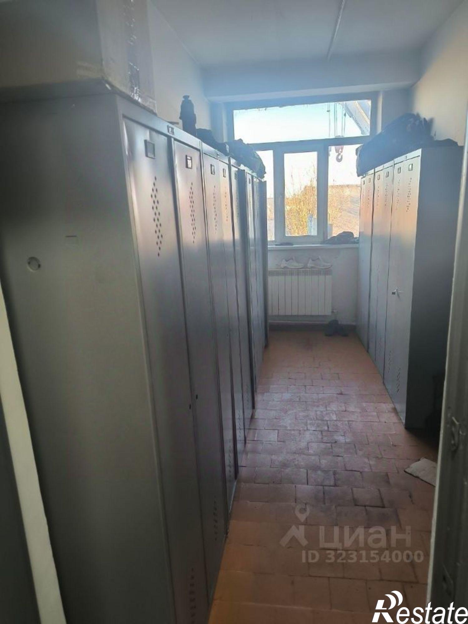 Купить производственную площадь за 100 000 000 рублей на Нагорная улица