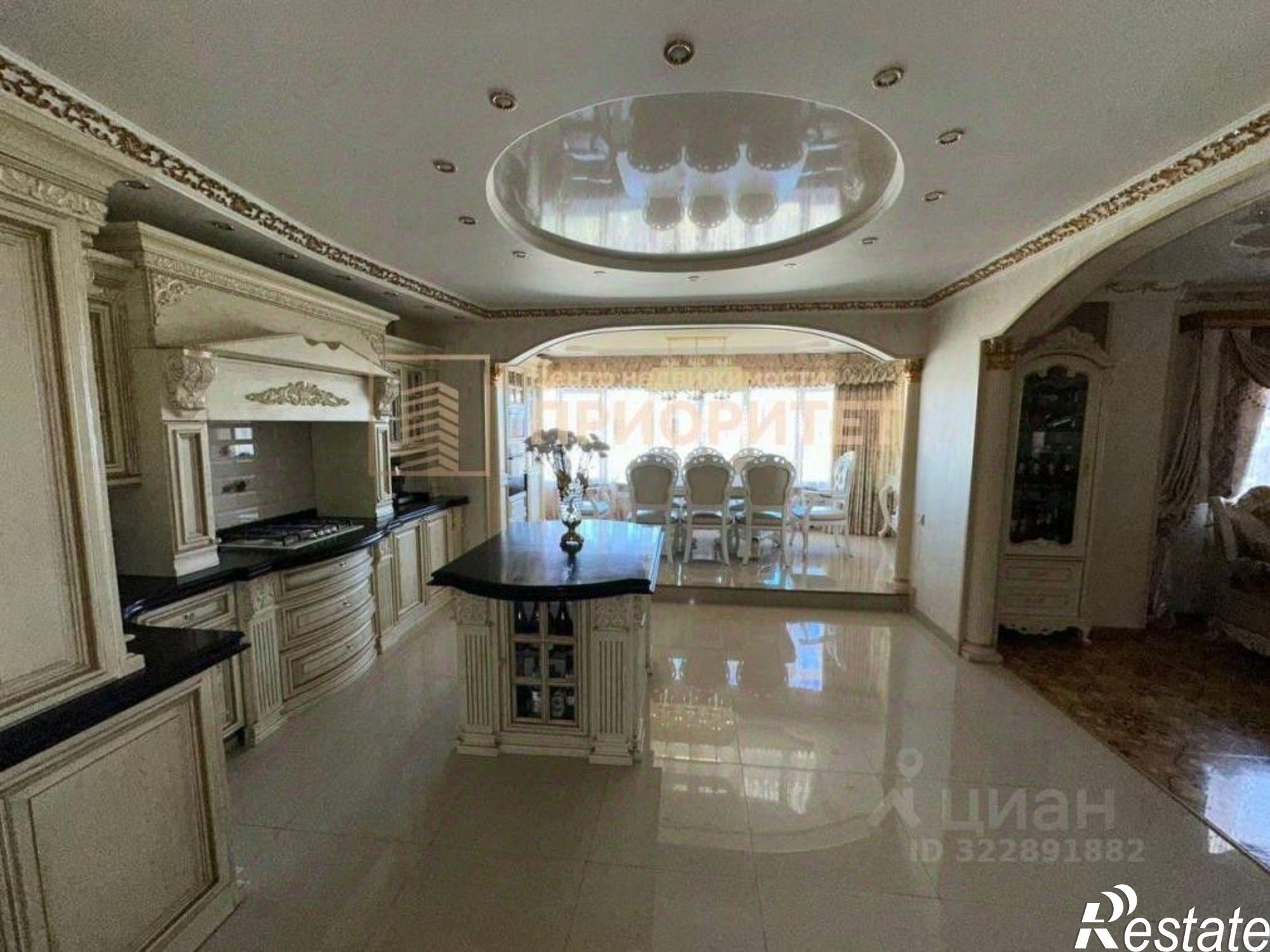 Купить квартиру за 35 000 000 рублей на улица Кирова, 31