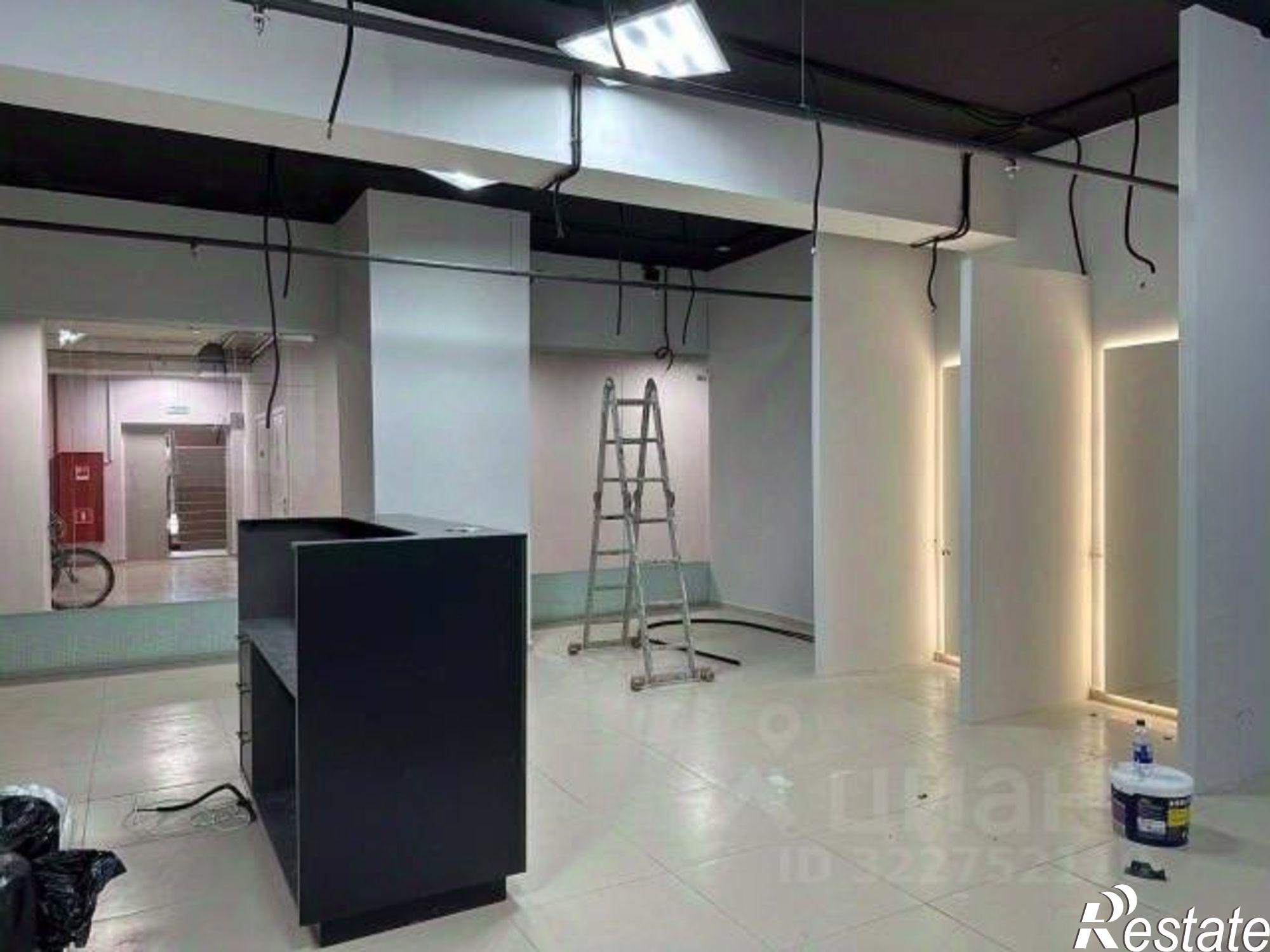 Купить торговое помещение за 9 600 000 рублей на ул Октябрьская, 25