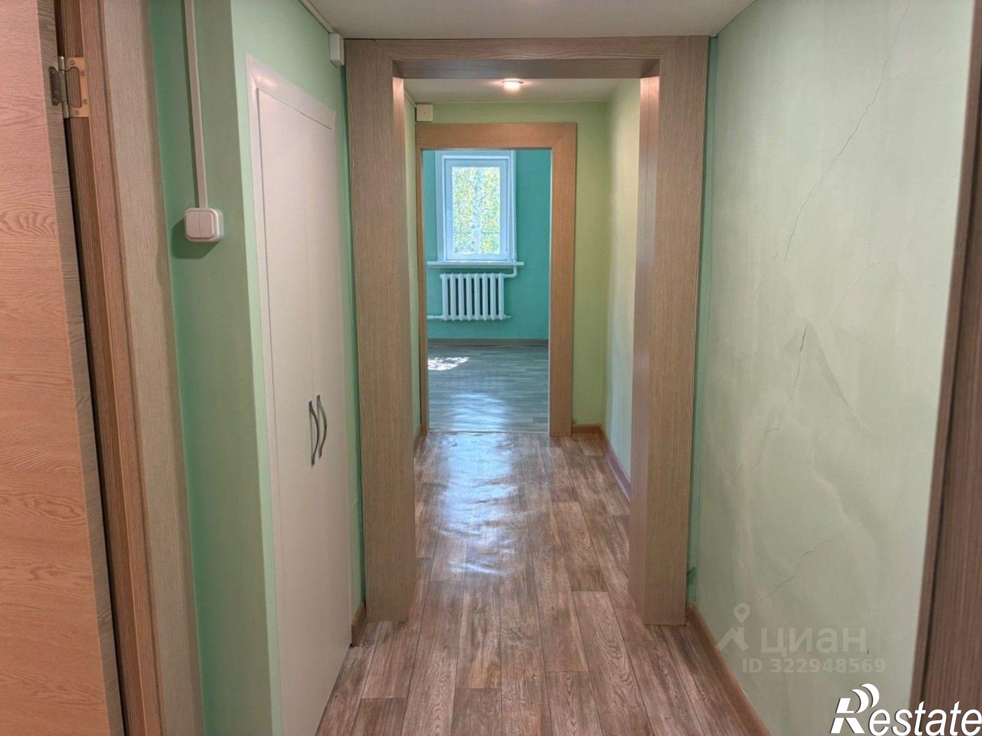 Купить ОСЗ, отдельно стоящее здание за 10 000 100 рублей на ул Мирнинская, 17