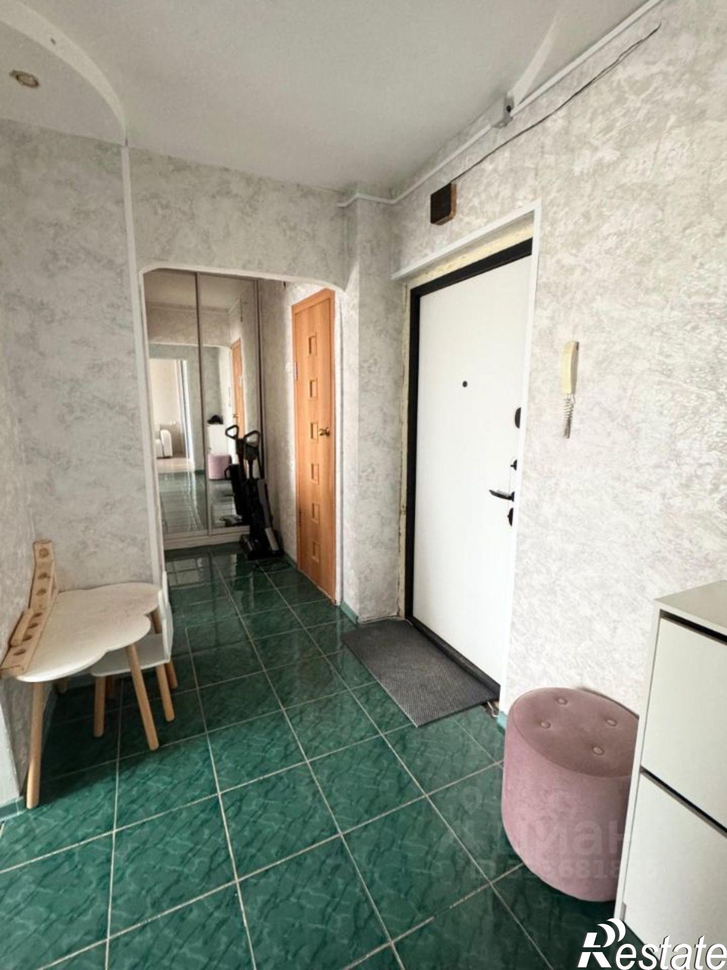 Купить квартиру за 6 800 000 рублей на мкр. 202-й, 3