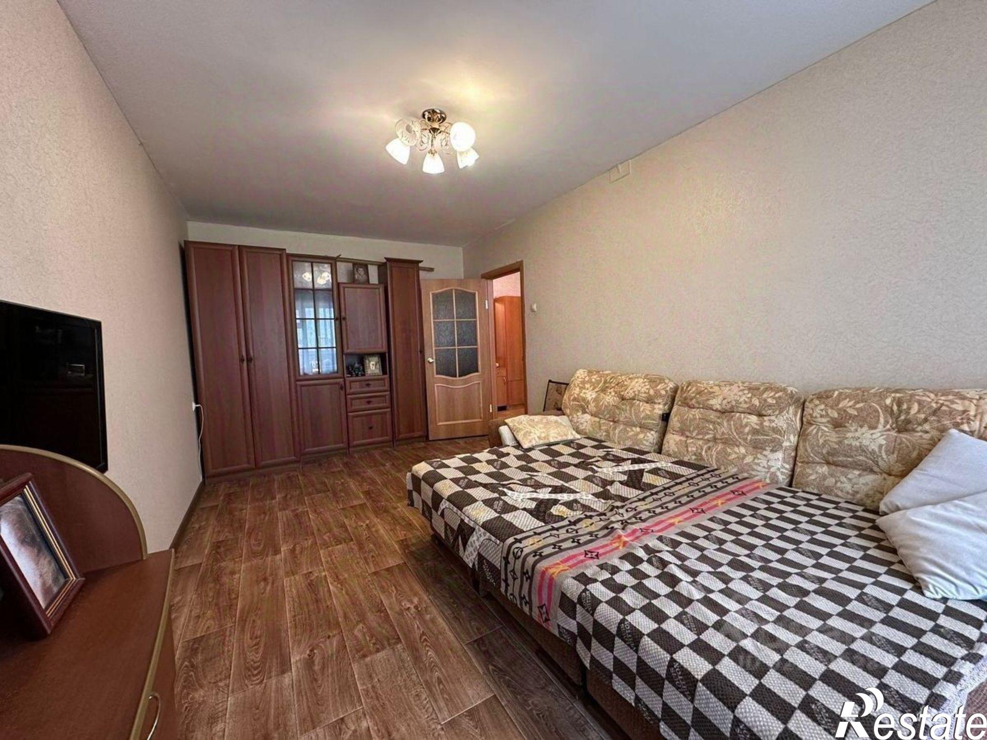 Купить квартиру за 7 300 000 рублей на улица Богдана Чижика, 20/2