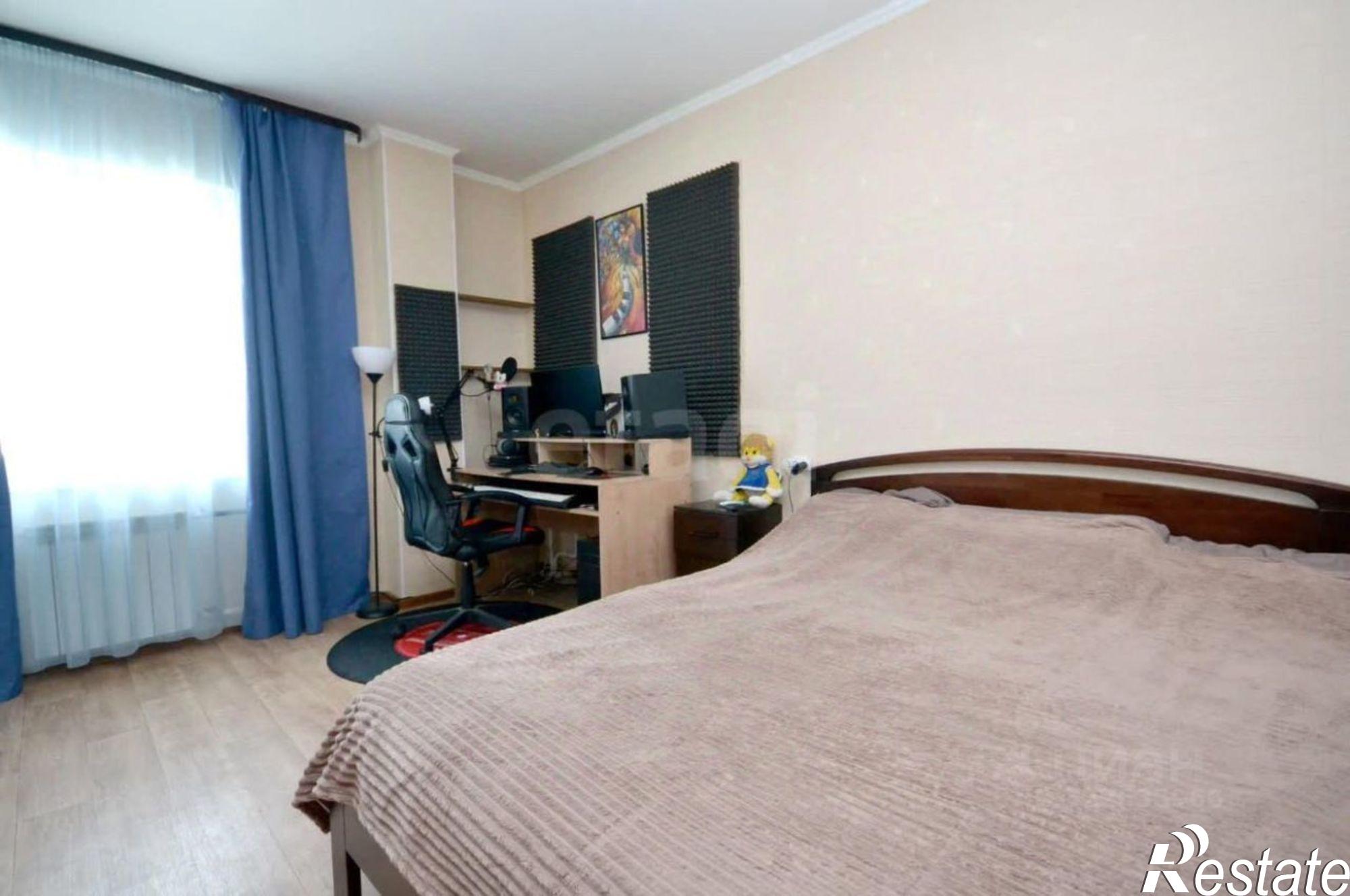 Купить квартиру за 8 300 000 рублей на ул Петра Алексеева, 19/3