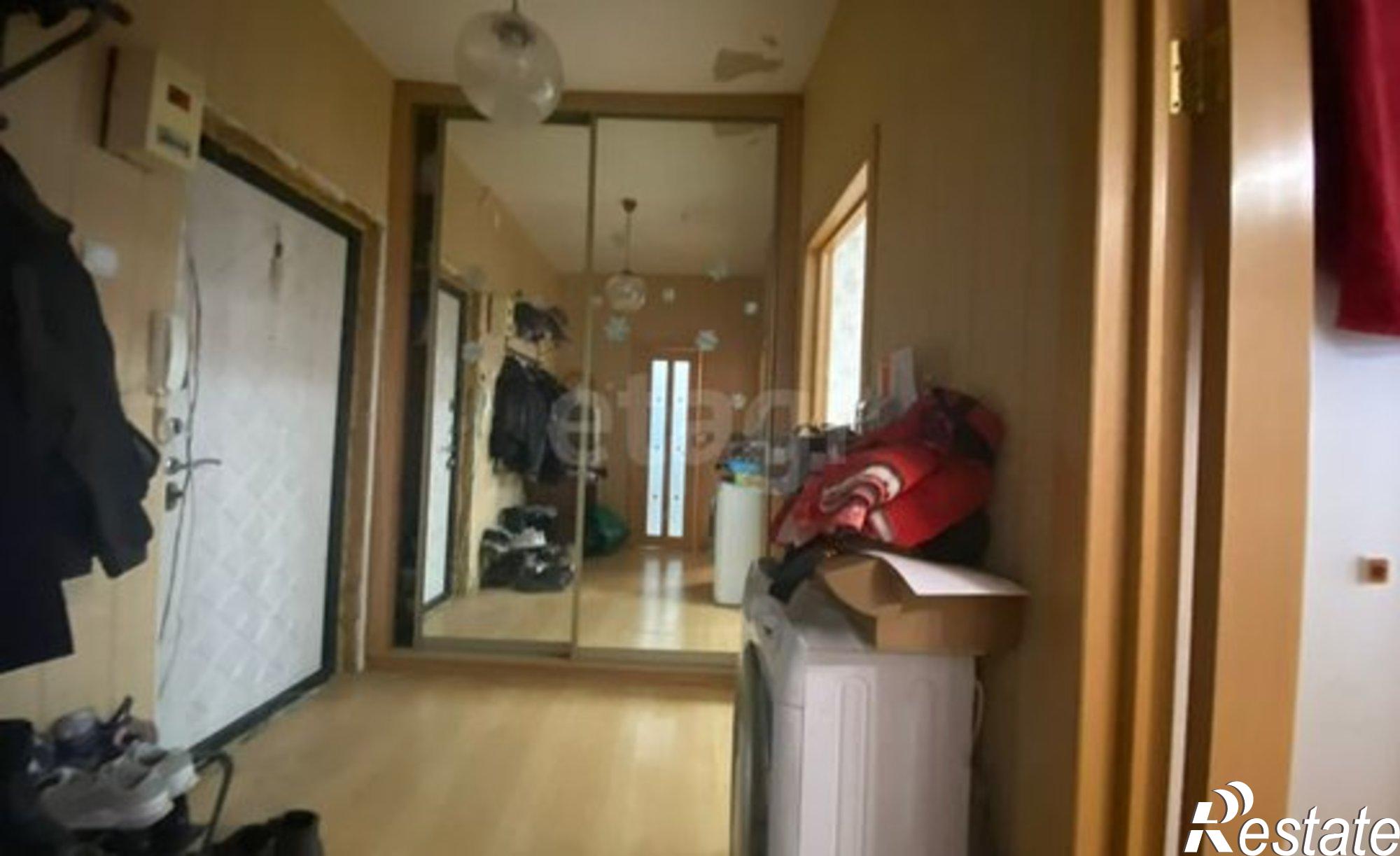 Купить квартиру за 6 100 000 рублей на Республика Саха (Якутия), 202-й микрорайон, 25