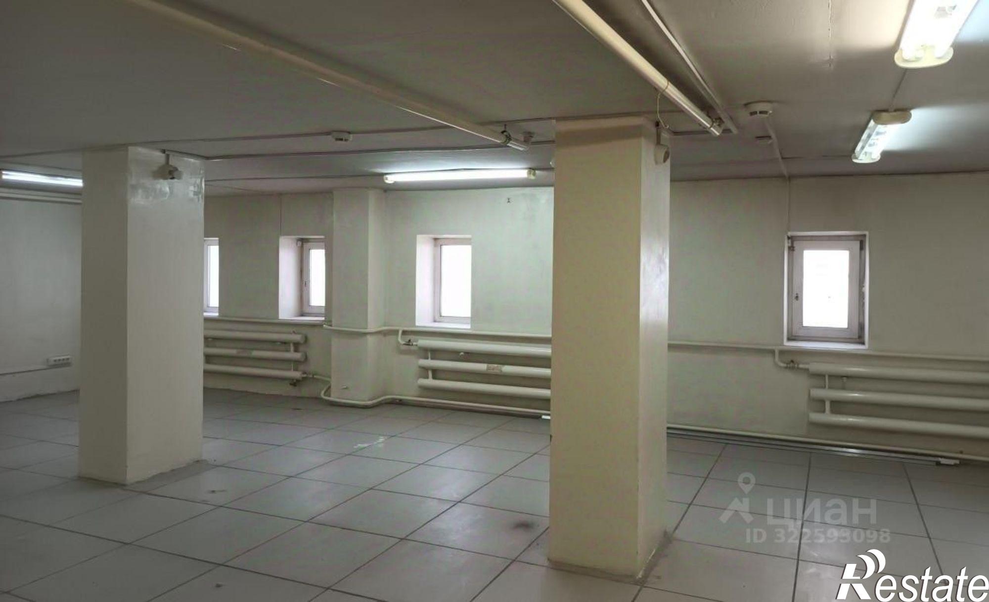 Купить помещение свободного назначения за 47 000 000 рублей на пер П. Морозова, 2